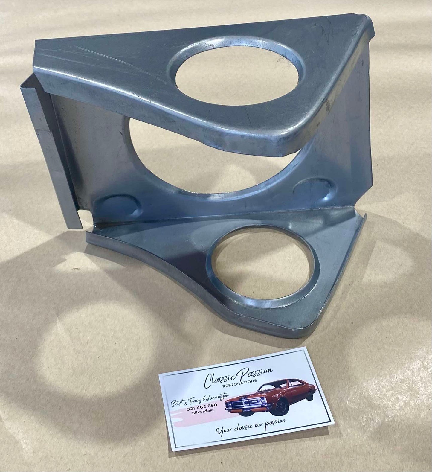 HT / HG Tailight bucket RH